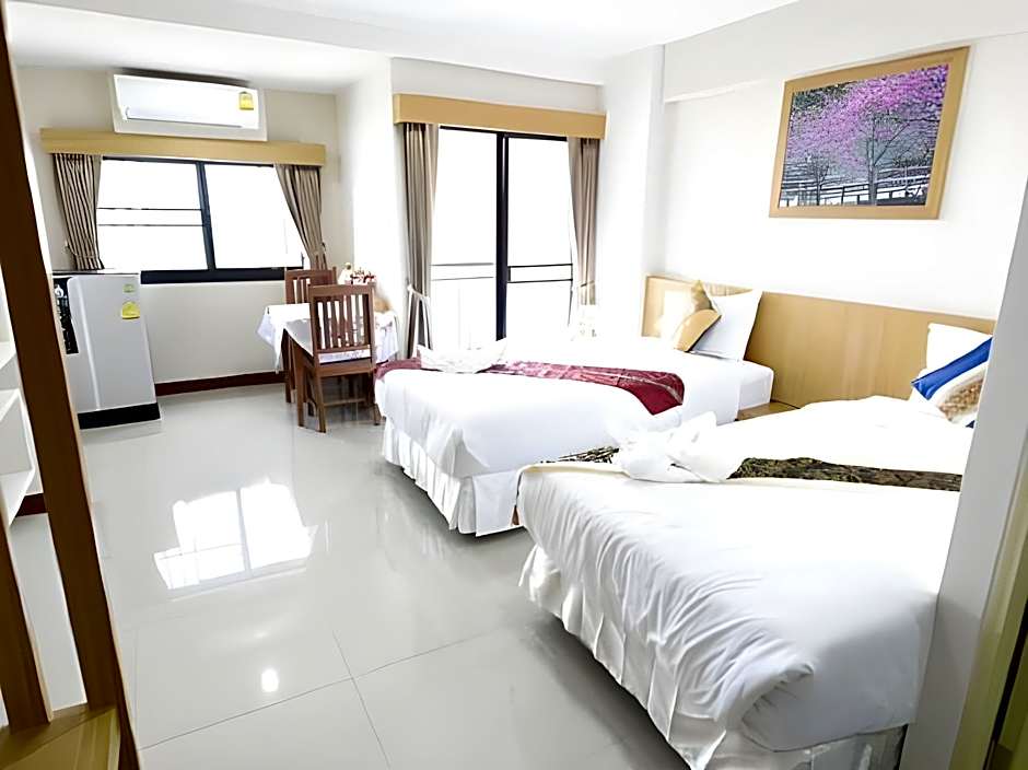 Sakura Boutique Hotel