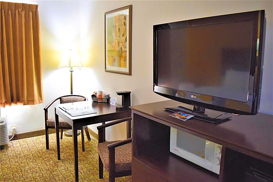 Foto 1 daripada 7 — 1 King Bed, Accessible