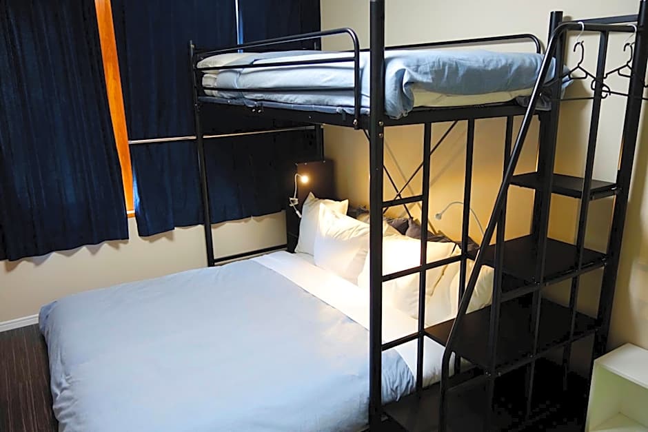 Fukuoka Tabiji Hostel & Guesthouse