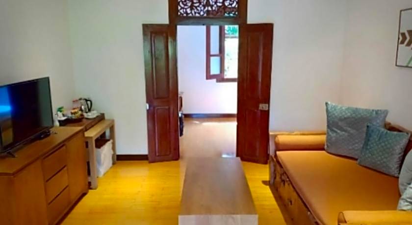 Villa Aquin