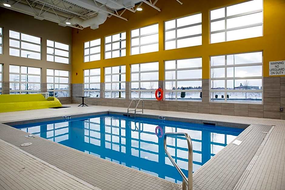 Holiday Inn Express & Suites Prince Albert - South By IHG