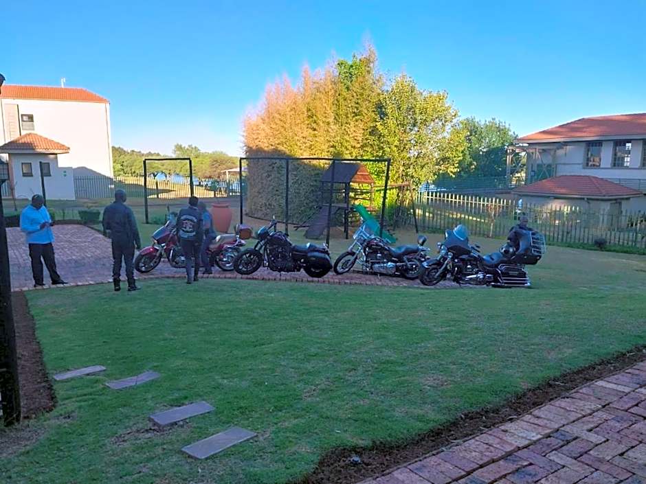 Emufuleni river logde