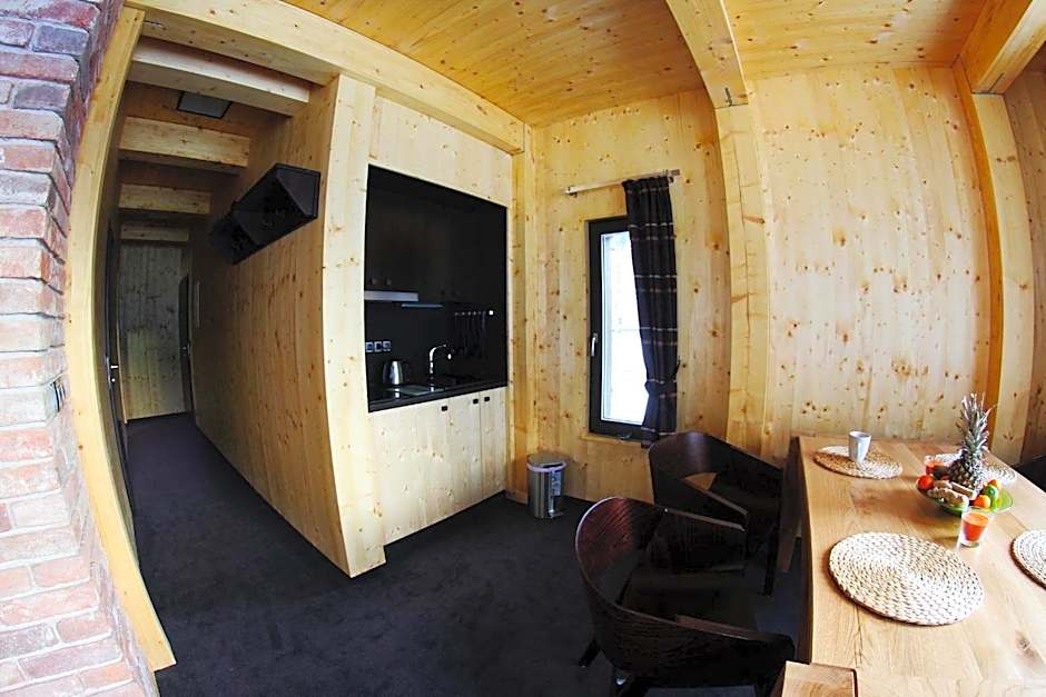 Krakonošova Dílna "WOODHAUS"