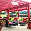 Vinehurst Inn & Suites