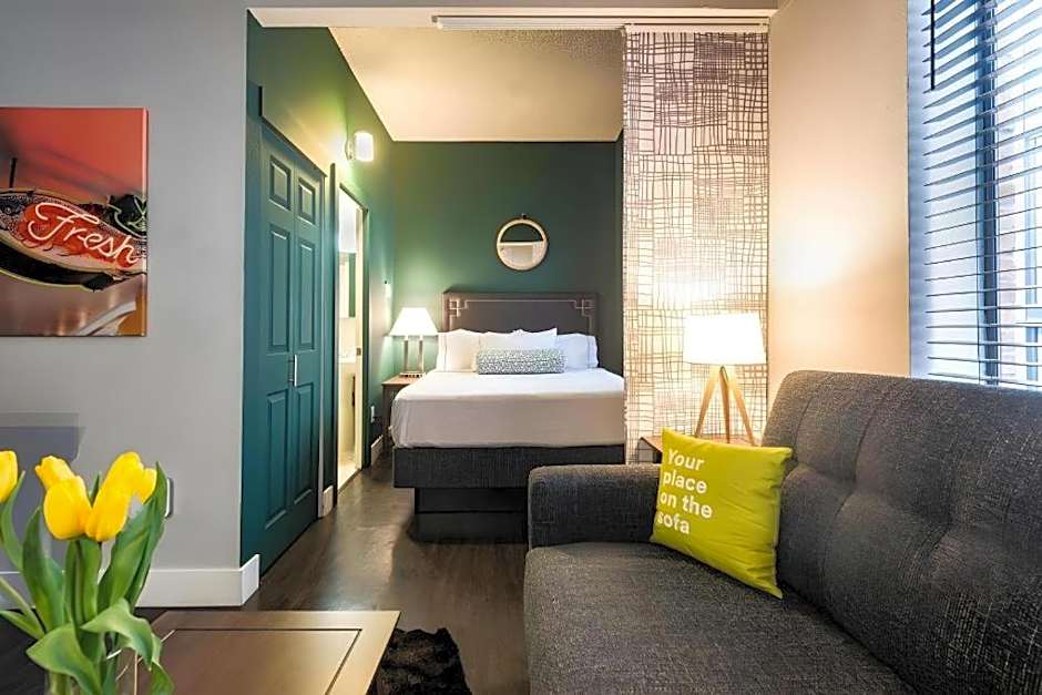 The Oxford Seattle-Downtown