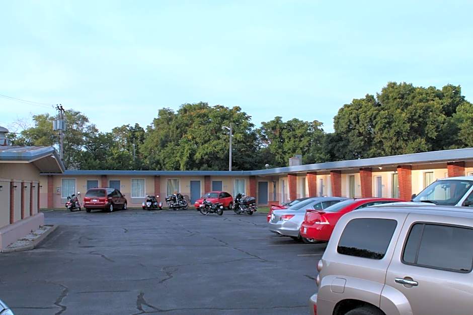 American Motor Inn - Rock Island