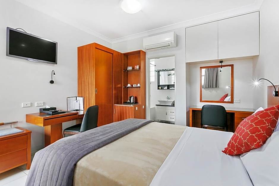 Comfort Inn & Suites Burwood