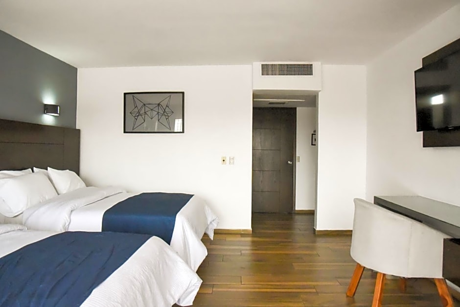 Hotel Expo Plaza Business and Family Guadalajara