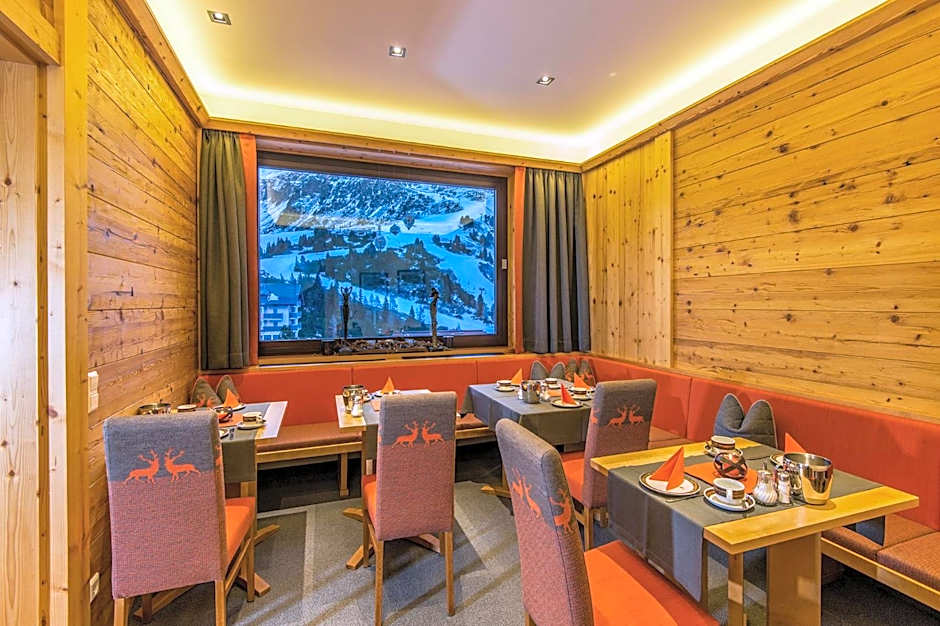 Hotel Garni Haus Tyrol