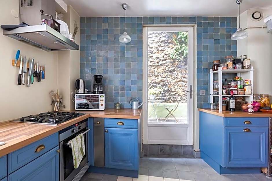 Country home in Paris