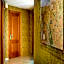 Ad Hoc Domus Guest House