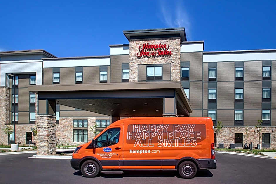 Hampton Inn By Hilton & Suites Milwaukee West