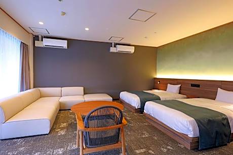 Junior Suite Japanese-Style Room with 10 Tatami and Twin Room, Shower Only, Non-Smoking