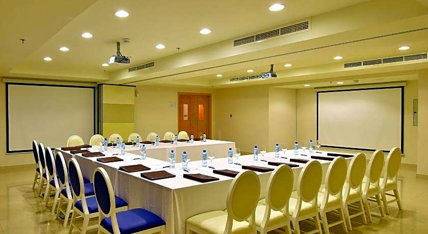 Levatio Suites Muscat, a member of Radisson Individuals