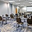 Hampton Inn By Hilton & Suites Kansas City-Country Club Plaza