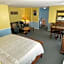 Old Harbor Inn