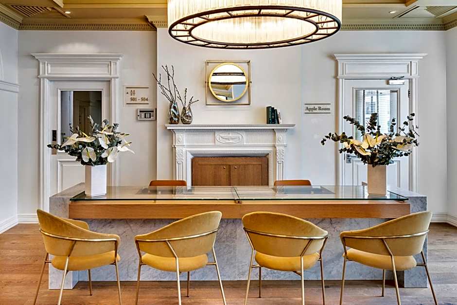 Meliá London Kensington member of Meliá Collection