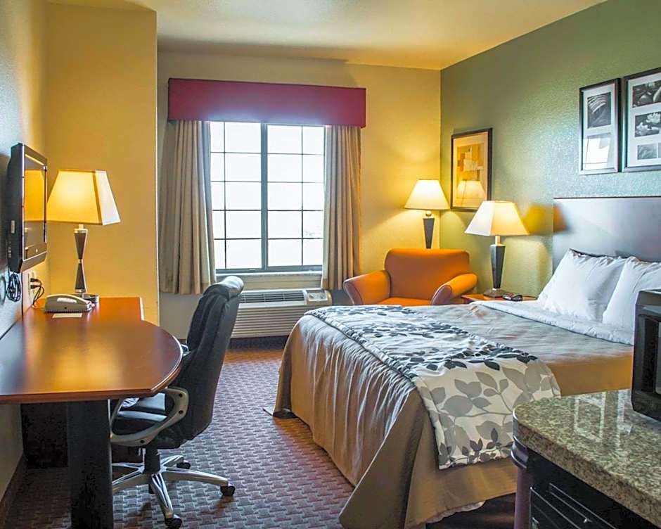 Sleep Inn And Suites At Six Flags