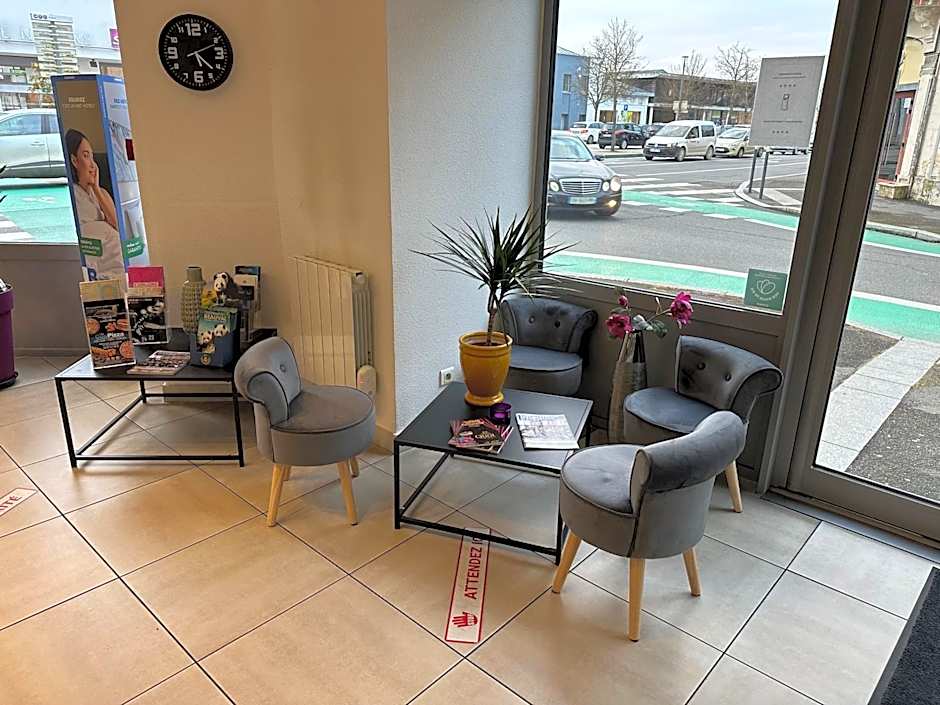 The Originals City, Hotel Nevers Centre Gare (Inter-Hotel)