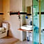 Young Chi Ku Hot Spring B&B