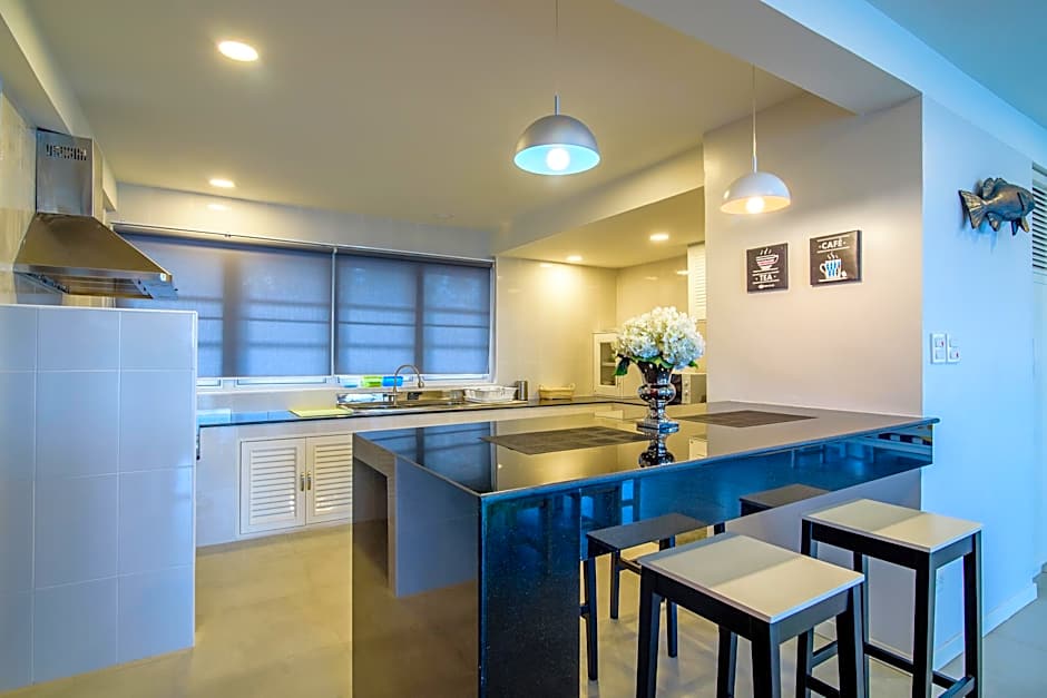 C-Shore Private Beachfront House