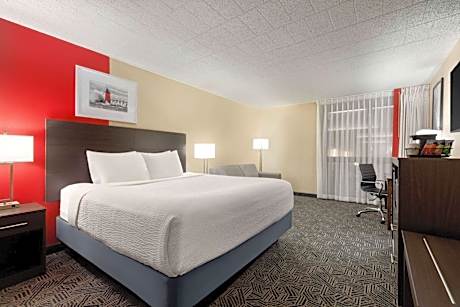 Superior King Room - Non-Smoking