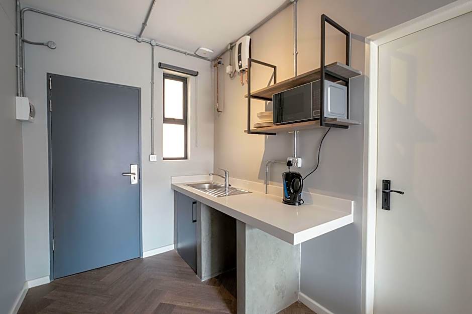 Inn & Out Plus Rosebank