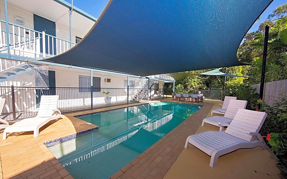 Apollo Jewel Beachfront Apartments