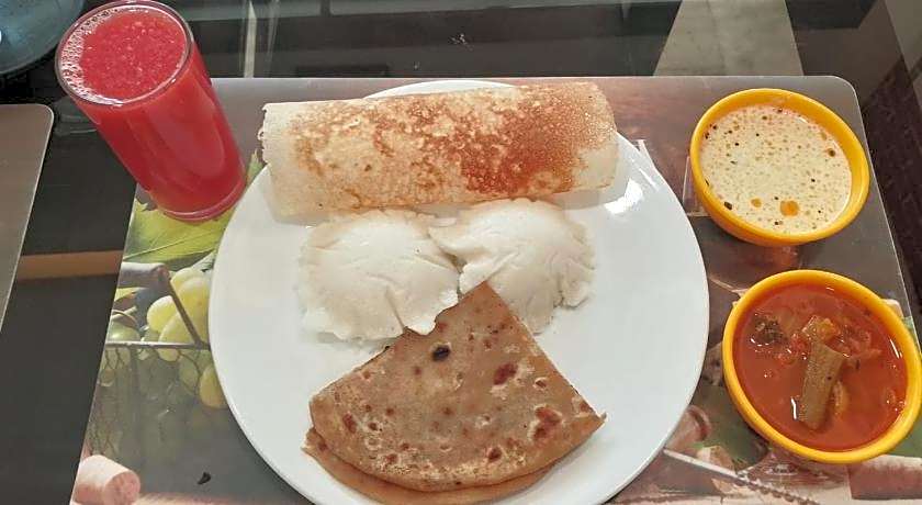 Lloyds Guest House Royapettah – Chennai, IL
