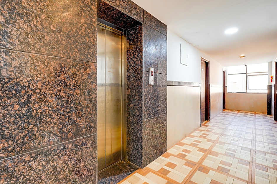 Super Townhouse Whitefield Bangalore