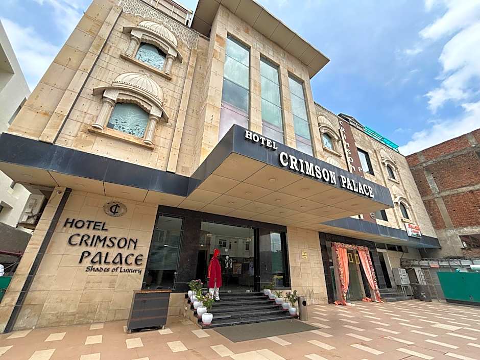 Hotel Crimson Palace