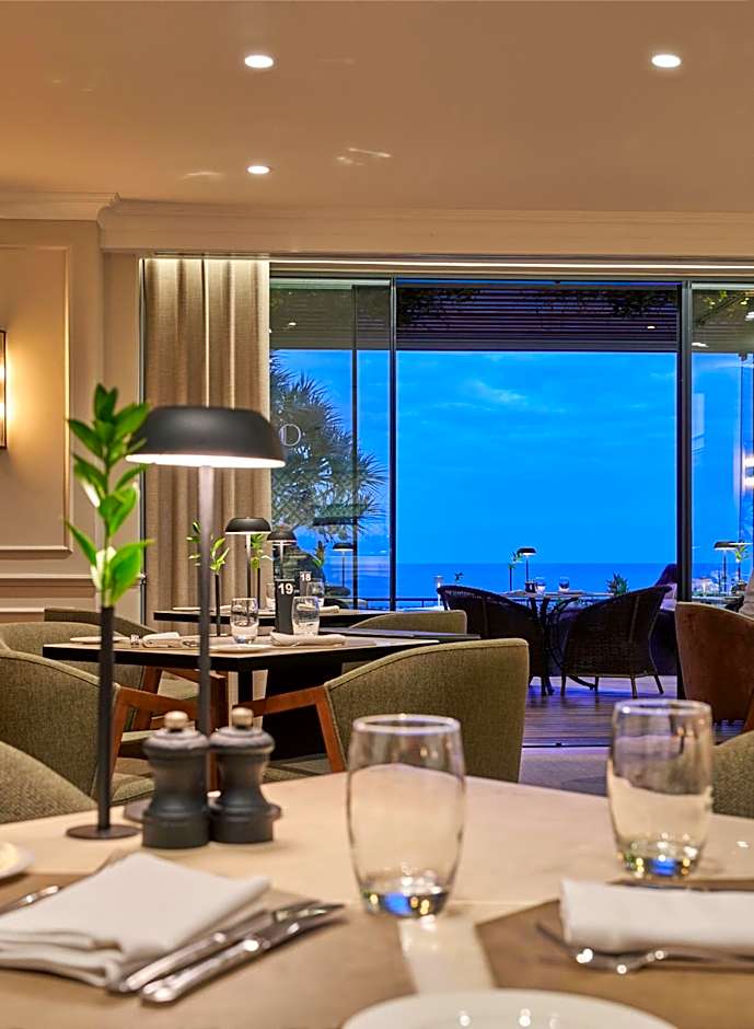 The Cliff Bay - PortoBay