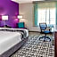 La Quinta Inn & Suites by Wyndham Lubbock South