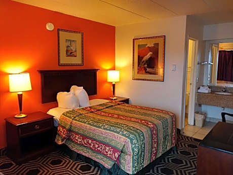 2 Queen Beds Deluxe Room Non-Smoking
