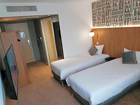 Triple Room - 3 Single Beds