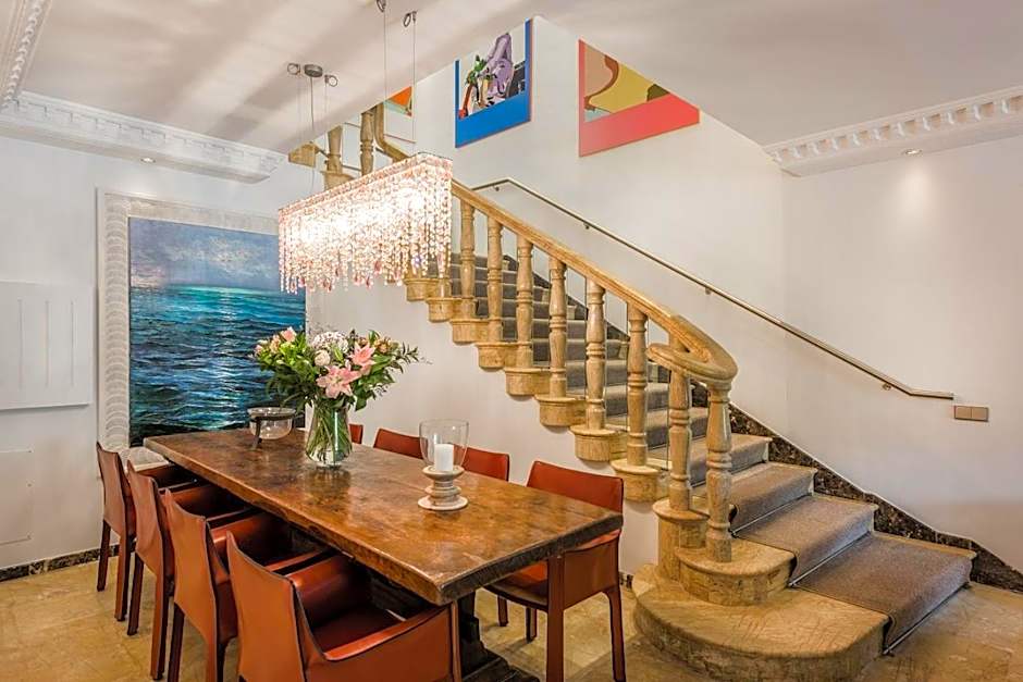 The Residence by the Beach House Marbella