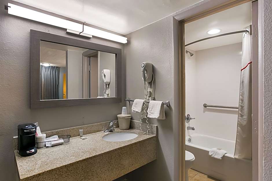 Red Roof Inn Baltimore