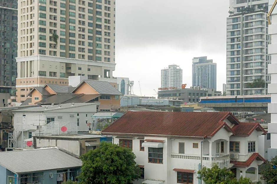 Hostel Lemon Siam Petchaburi Road