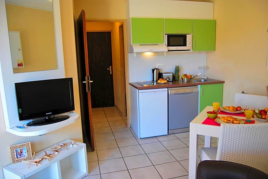 Lagrange Grand Bleu Vacances – Résidence Les Jardins de Neptune