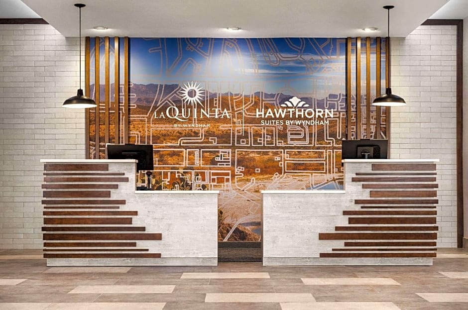 Hawthorn Suites by Wyndham Del Rio