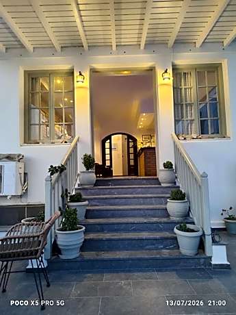 Hotel Apartments Giannis