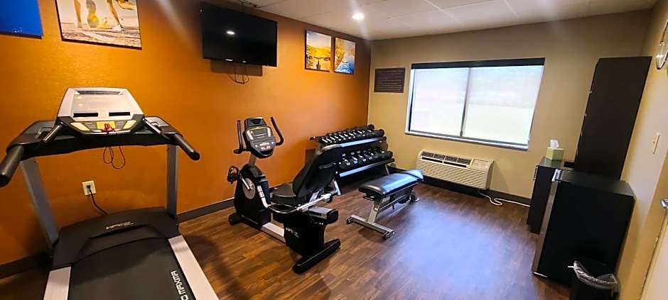 Comfort Inn & Suites Leeds I-20