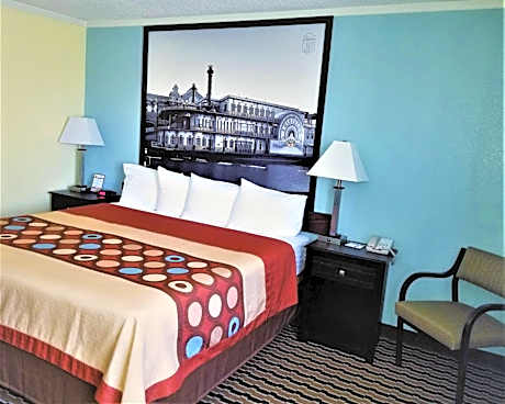 King Room - Non-Smoking