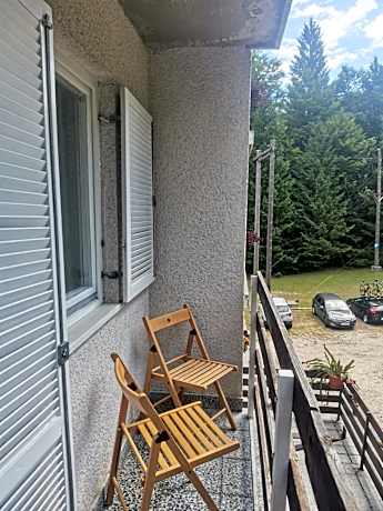 Standard Single Room with Shared Bathroom