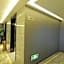 ZMAX Hotel Guangzhou Railway Station Sanyuanli  Metro Station
