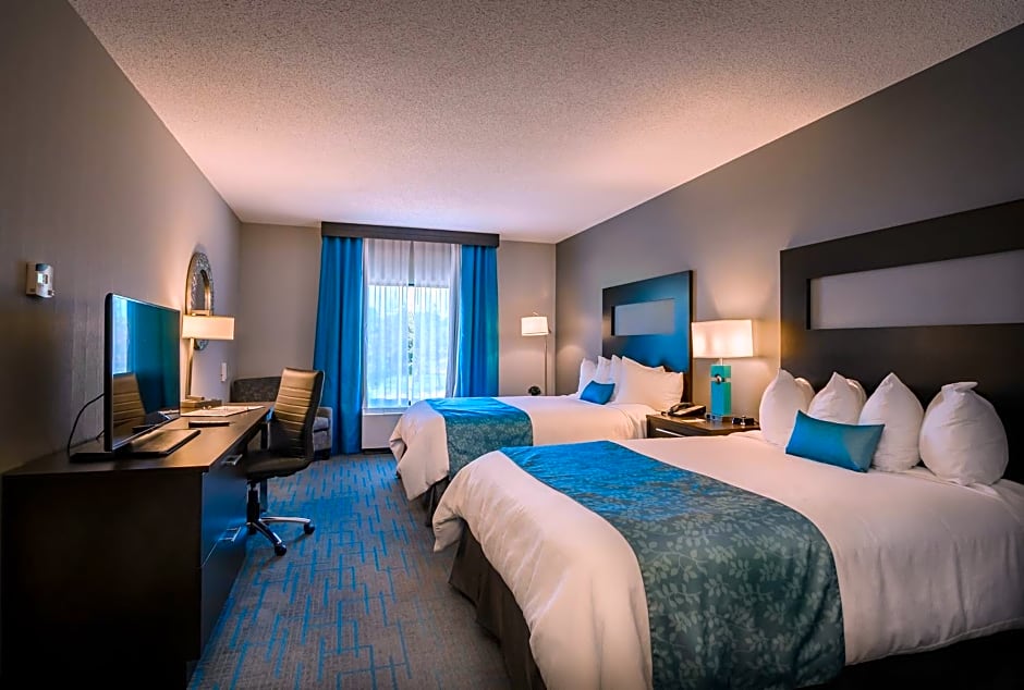 Holiday Inn & Suites Syracuse Airport - Liverpool, an IHG Hotel
