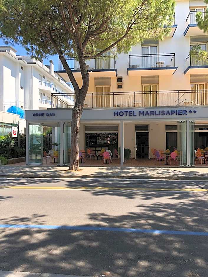 Hotel Marlisa Pier