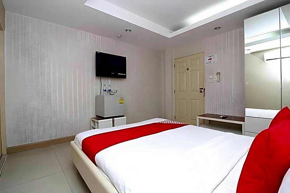 Diamond Residence Silom