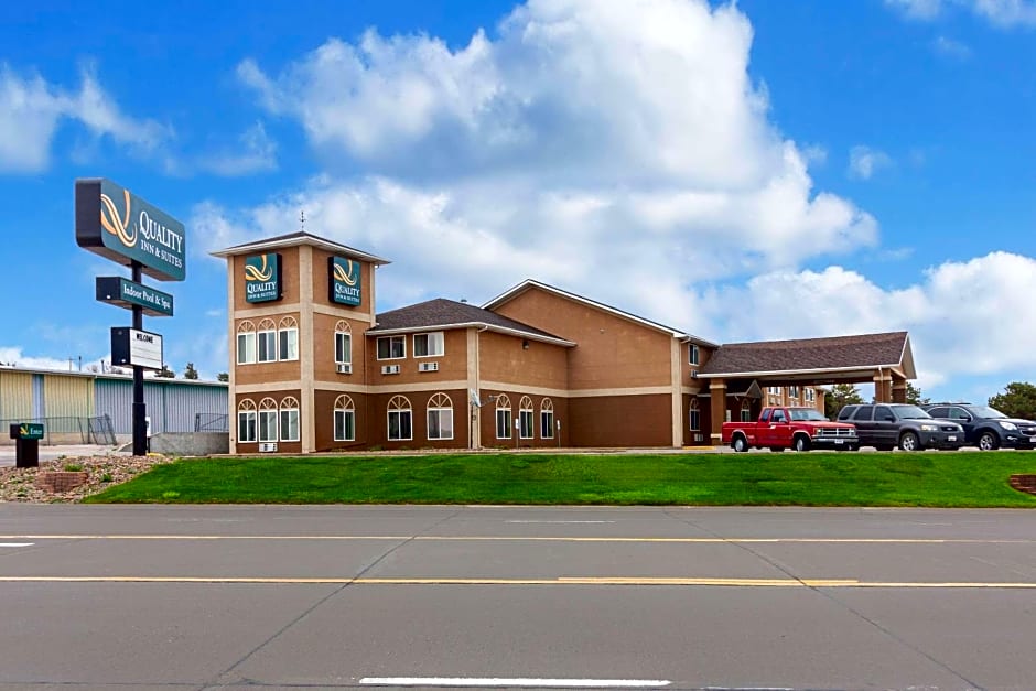 Quality Inn & Suites