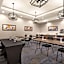 La Quinta Inn & Suites by Wyndham Del Rio